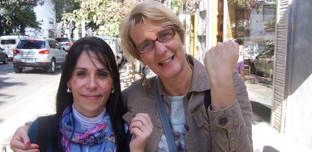 Renata Rodrigues (e) e Regina Pelosi, que abandonaram o hábito de usar relógio para evitar assaltos