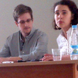 Snowden: "não me arrependo do que fiz, mas foi custoso"