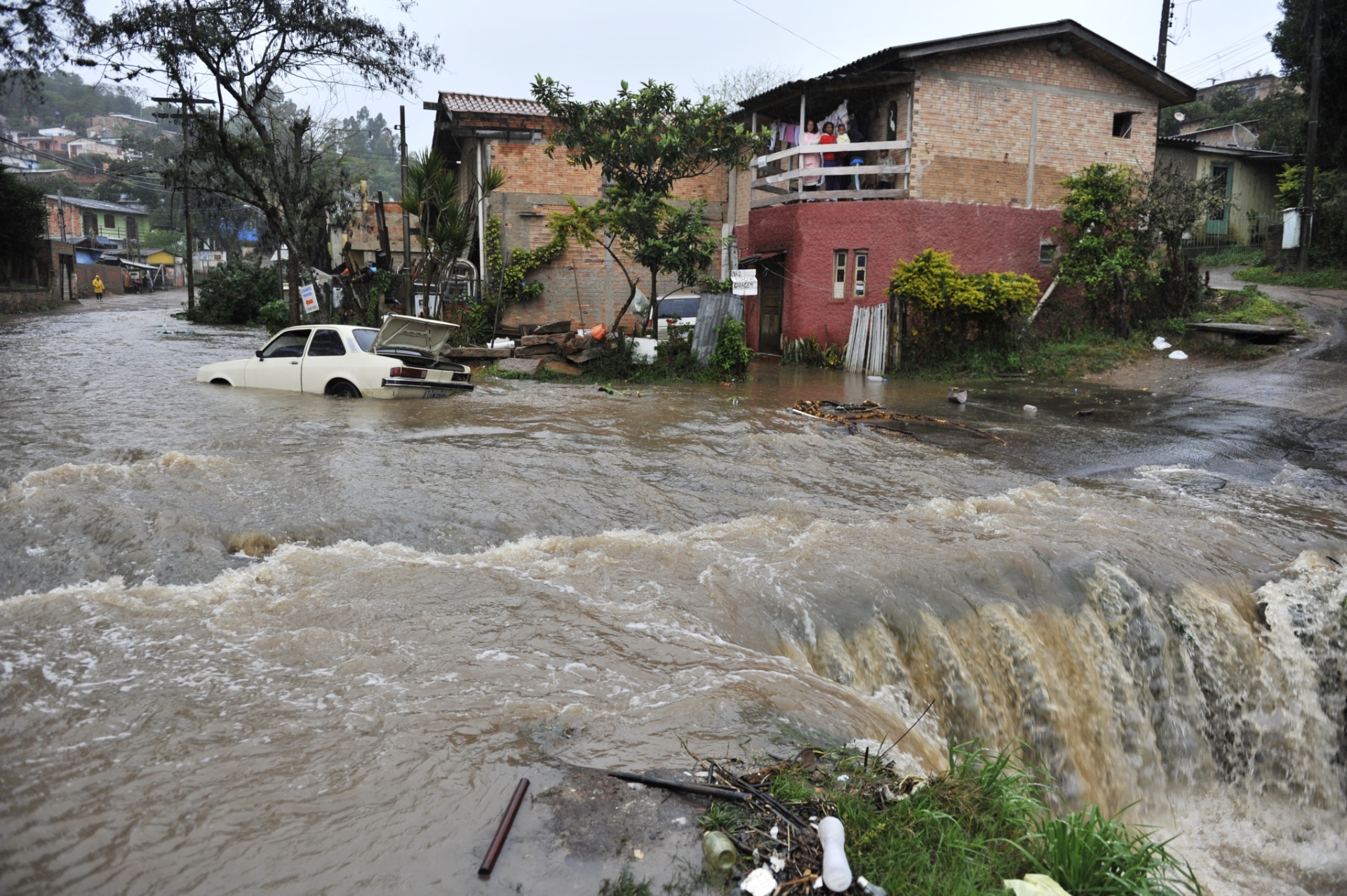 Quase Mil Pessoas Foram Afetadas Pelas Chuvas No Rio Grande Do Sul Not Cias Cotidiano