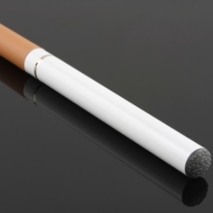 Falta evidência científica de que cigarros eletrônicos ajudam fumantes a deixar o hábito 