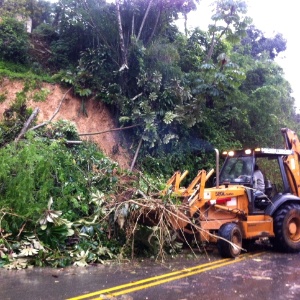 22set2013---um-deslizamento-de-terra-blo