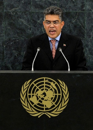 O ministro do Exterior da Venezuela, Elias Jaua, discursa na 68ª Assembleia Geral da ONU, na sede da organização, em Nova York