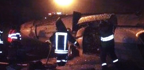 17.nov.2013 - Primeira foto do Boeing 737 que caiu em Kazan, na Rússia, neste domingo (17)