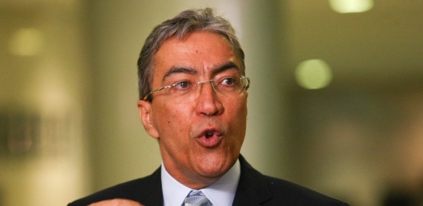 Marcelo Déda, governador do Sergipe, estava internado para tratar de um câncer e morreu na madrugada desta segunda-feira (2)