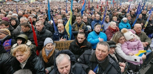 9.fev.2014 - Na Ucrânia, manifestações populares levaram à deposição do presidente Viktor Yanukovytch