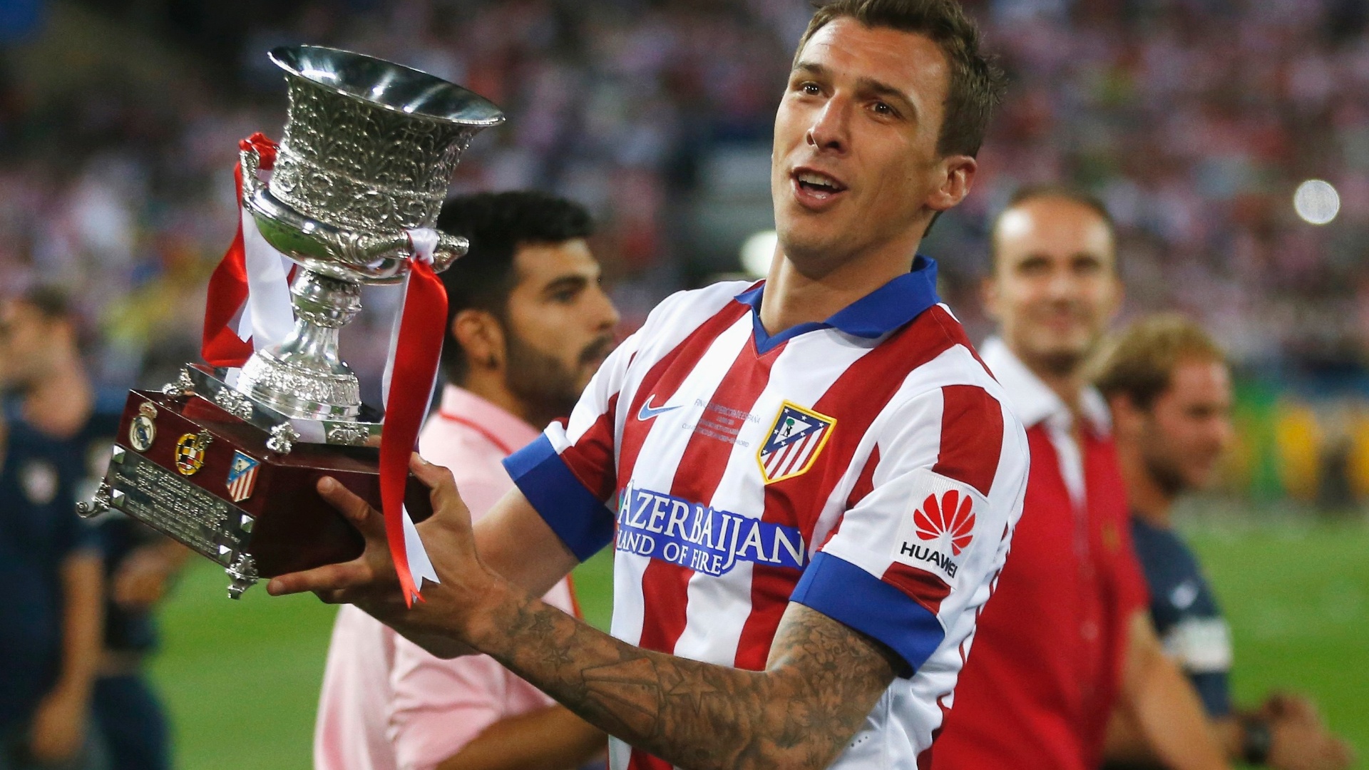 MADRI (Reuters) O Atlético de Madri conquistou nesta sextafeira o título da Supercopa da