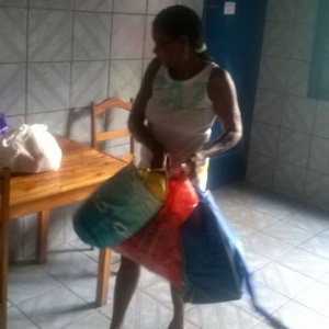 Benedita Conceição dos Santos foi libertada após a família pagar o valor devido pelas pensões atrasadas. O valor foi arrecadado com doações de moradores de sua cidade