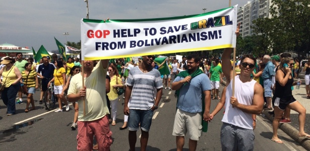 Gustavo Maia/UOL No Rio, manifestantes pedem "ajuda" ao Partido Republicano dos EUA - Gustavo Maia/UOL