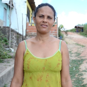 Maria Eliane, 35, mora em Messias (a 48 km de Maceió), em Alagoas, tem três filhos e acredita que, nos dias de hoje, é muito