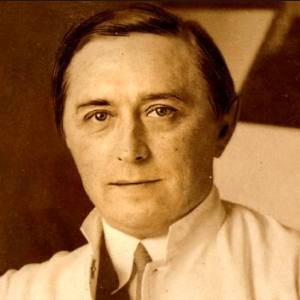 O médico nazista dinamarquês Carl Vaernet, que conduziu experimentos para 'curar' gays