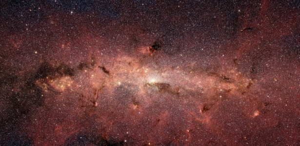 Foto da Nasa (Agência Espacial Norte-Americana) mostra o centro da Via Láctea