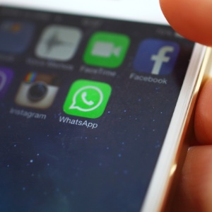 WhatsApp suspende a coleta de dados de usuários europeus para enviar ao Facebook