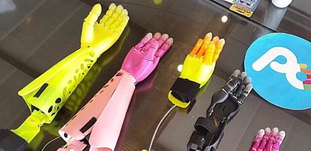 Próteses impressas em 3D, de baixo preço e fabricadas no Paraguai p