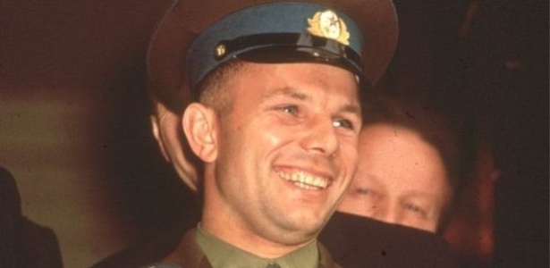 gagarin-o-sorriso-emblematico-simbolo-do-dominio-sovietico-na-corrida-espacial-1482771273575_615x300.jpg