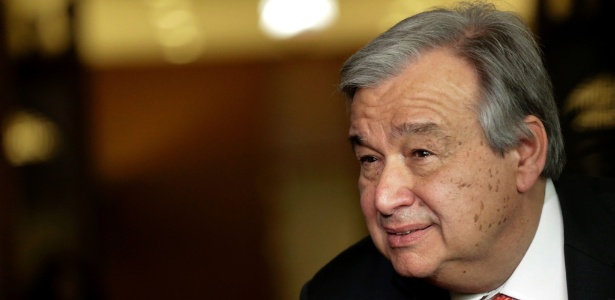 12.abr.2016 - Antonio Guterres fala com jornalistas na sede da ONU em Nova York