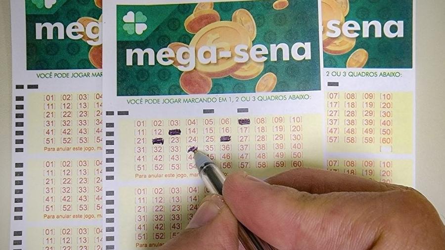 Mega-Sena acumula de novo e prêmio chega a R$ 9 milhões; confira dezenas