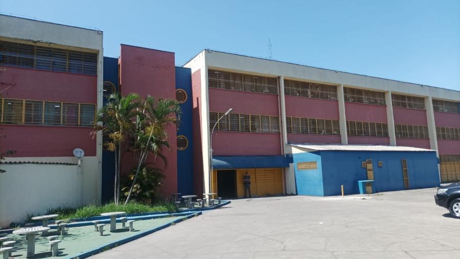 Escola atacada em SC atende crianças de 1 a 12 anos - 05/04/2023 -  Cotidiano - Folha