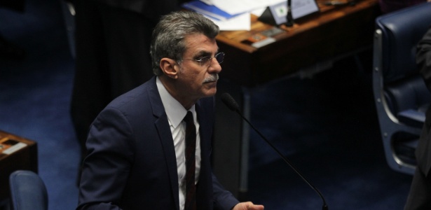 O senador Romero Jucá (PMDB-RR) durante sessão no plenário do Senado Federal