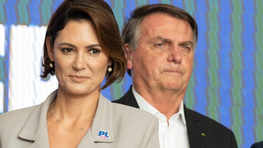 06.mai.23 - Jair Bolsonaro, Valdemar Costa Neto e Michelle Bolsonaro, na Alesp em São Paulo (SP), para a posse da deputada Rosana Valle do PL