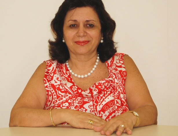 Professora Vera Antunes, coordenadora do Curso e Colégio Objetivo