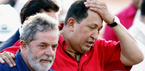 "As lideranças de Lula e Chávez são diferentes", analisa o escritor Tyszka