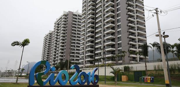 Vila Olímpica dos Atletas tem 31 prédios divididos em sete condomínios. Os 3.604 apartamentos devem receber 10.900 atletas durante a Rio-2016
