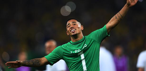 Palmeiras antecipa aniversário com festa para ídolos e olímpicos