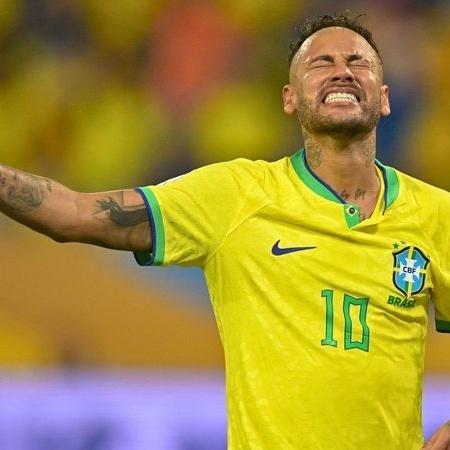 Futebol árabe: os carros que Neymar pode comprar por dia