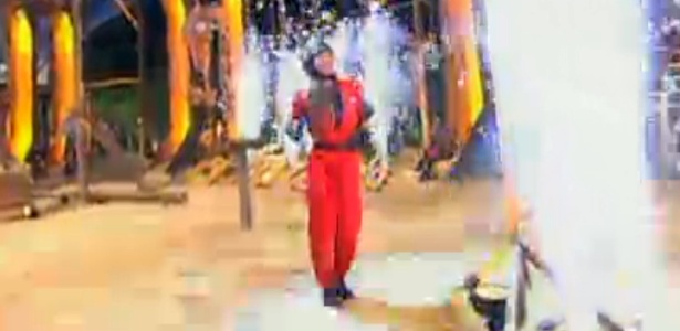 Nicole Bahls vence a prova do fazendeiro da semana (20/6/12)