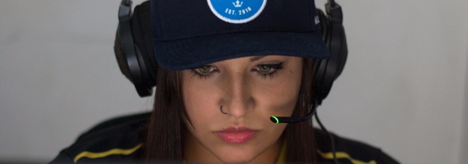 Copa Brasil CSGO Entrevista: Amanda 'AMD' Abreu
