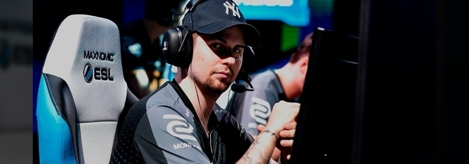 NiP anuncia saída de Xizt e entrada imediata de Dennis