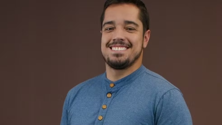 Repórter de afiliada da Globo, Caíque Verli é encontrado morto em casa