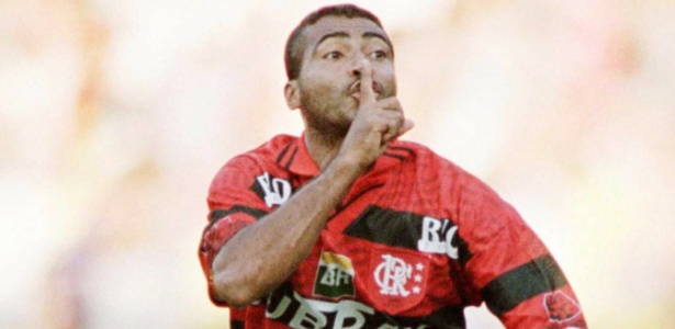 Romário era o mais bem pago do futebol brasileiro há 20 anos: R$ 62,5 mil mensais