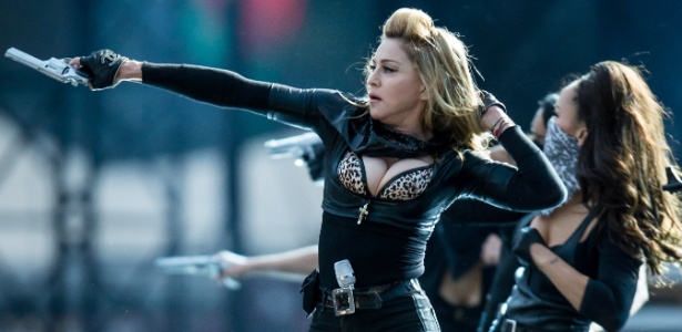 Madonna apresenta a turnê "MDNA" em Londres (17/7/12)