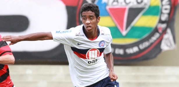 Flamengo negocia com revelação do Bahia e está próximo de garantir reforço