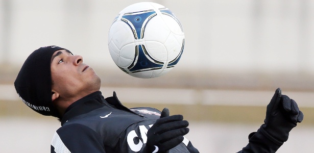 Empresário confirma contato do Fla por Jorge Henrique e passa caso ao Corinthians