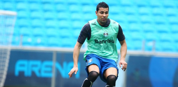 A. Santos celebra acerto com Fla e promete fazer história em retorno ao clube