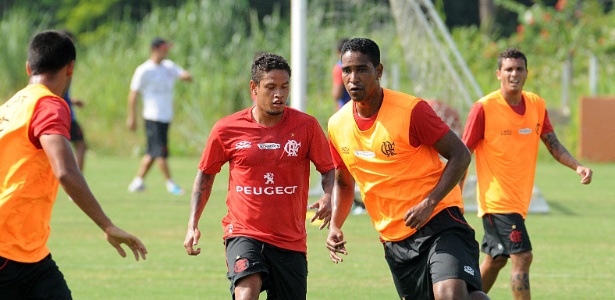 C. Eduardo revela ansiedade para vestir camisa 10 do Fla e admite não aguentar 90min