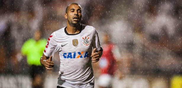 Leilão por Emerson tem Vasco favorito e Corinthians incomodado com Fla
