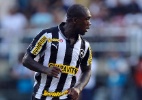 Seedorf chora e comemora 1º título pelo Botafogo em palco alternativo