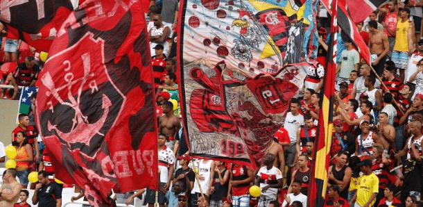 Torcida do Flamengo, que bancou o Maracanã, fará papel de trouxa se clube for barrado
