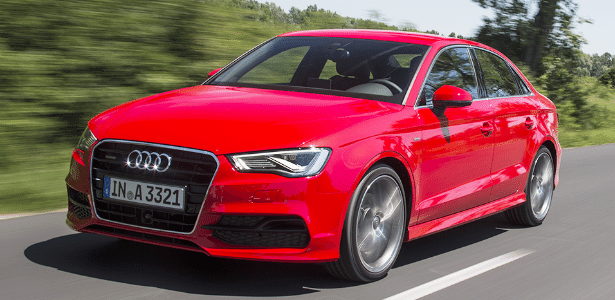 Audi A3 Sedan S-Line, em test-drive na Europa: modelo deve ter papel de "Golf com bumbum"