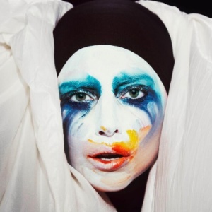 28.jul.2013 -  Lady Gaga divulga capa do single "Applause"