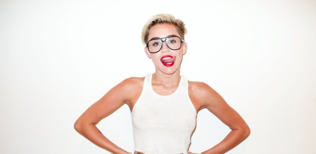 Miley Cyrus bate recorde de vendas com o álbum "Bangerz"
