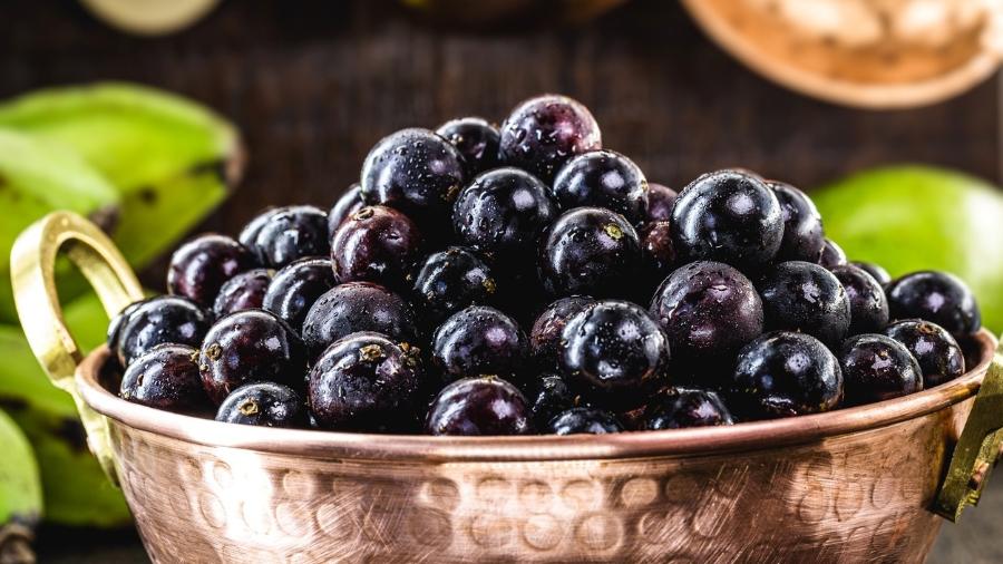 Ranking do pomar: jabuticaba vence a&ccedil;a&iacute;, mas perde para outra fruta