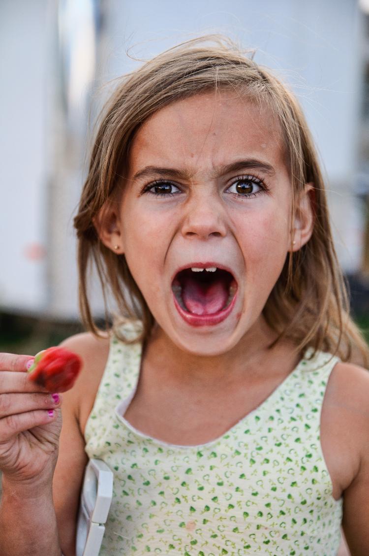 Menina com pimenta