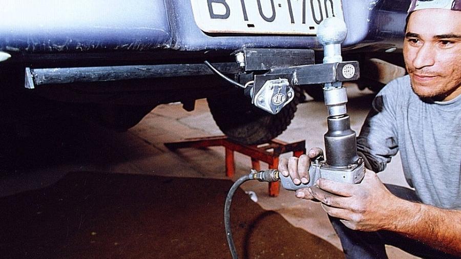 Mania nacional, engate não pode ser instalado em qualquer veículo, sob pena de render multa e até anular a garantia de fábrica