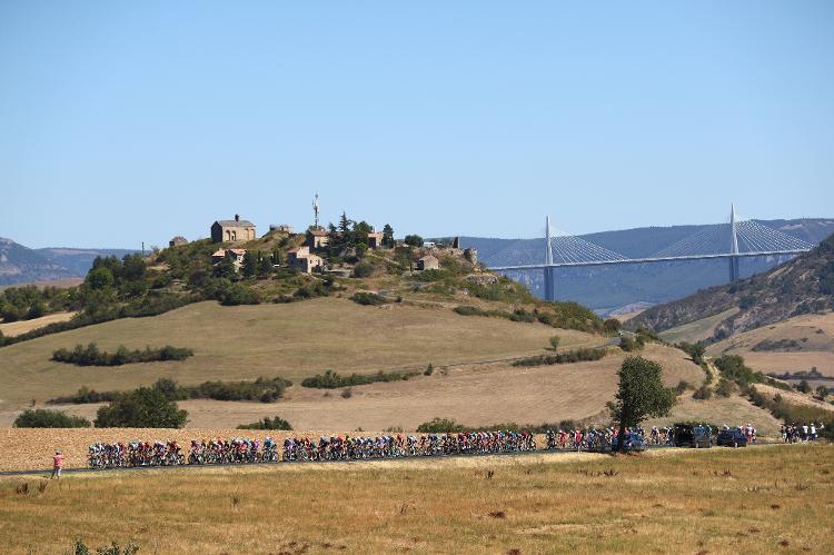 Viaduto de Millau, na França