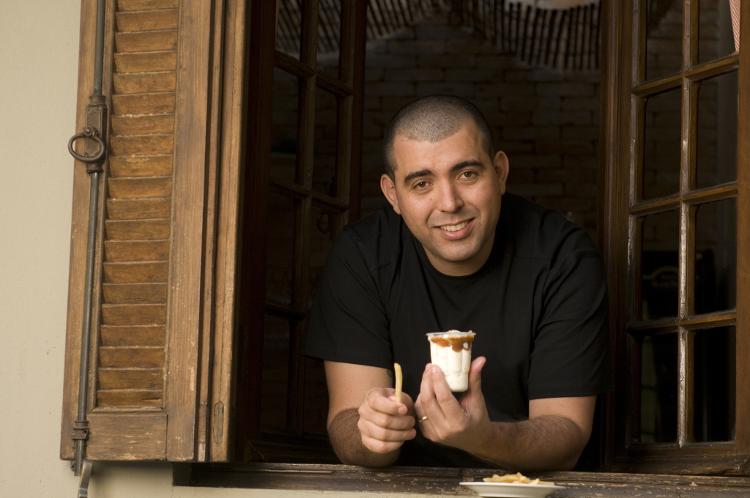 Jefferson Rueda, aos 31, como chef do estrelado Pomodori, em foto de 2009