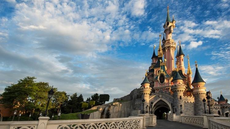 Castelo da Bela Adormecida na Disney, em Paris